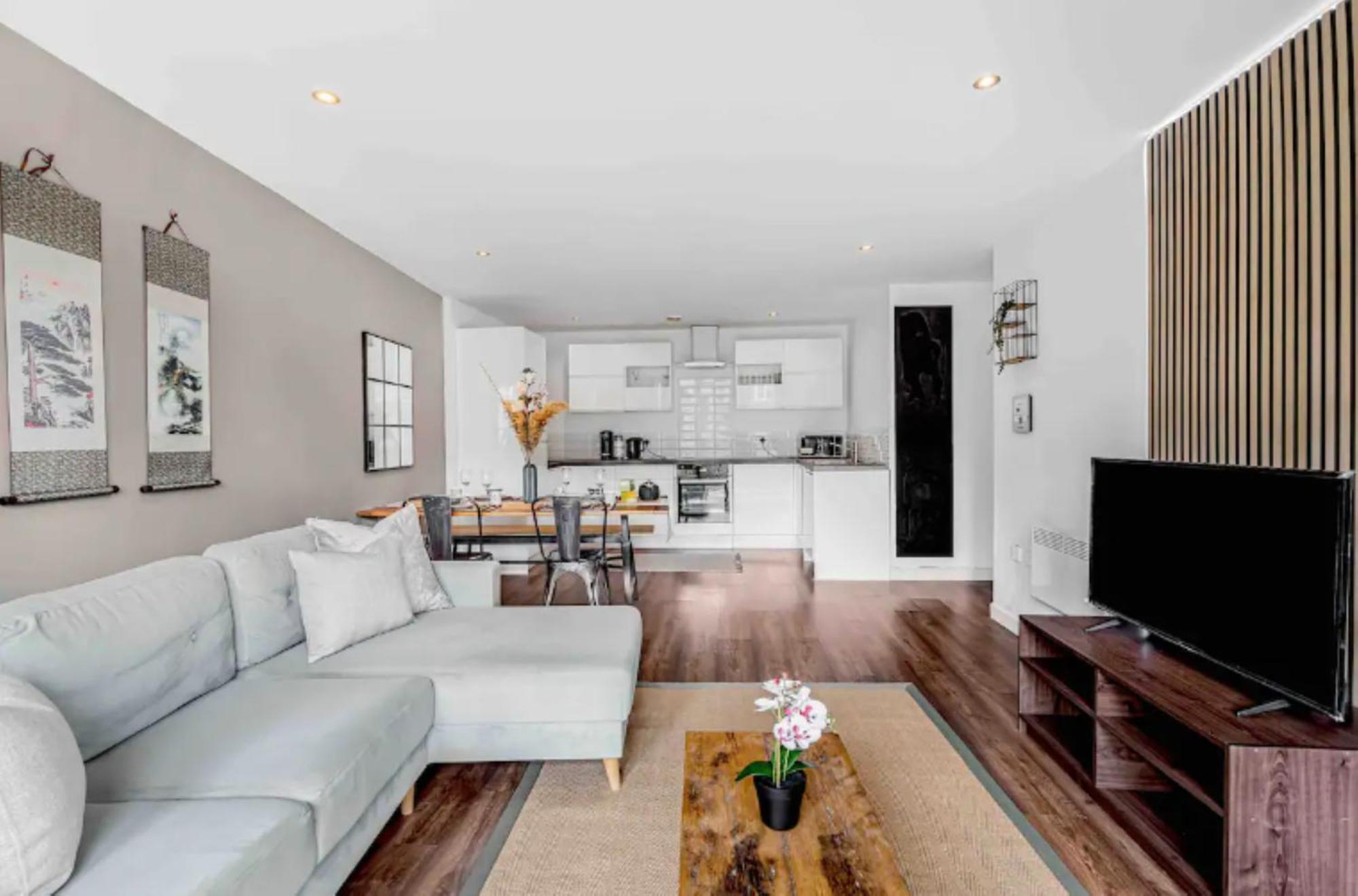 Oriental Suite 2 Bed 2 Bath Netflix And Free Parking, Games- Maihom Birmingham Exterior foto